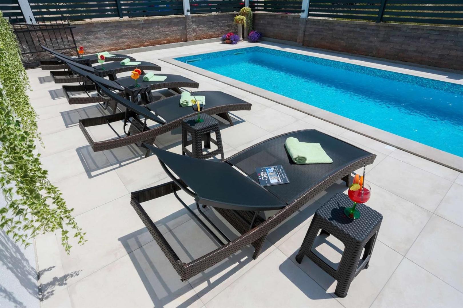 Villa Vita apartments&studios Valbandon Esterno foto