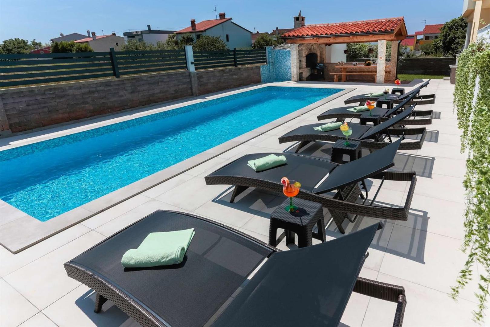 Villa Vita apartments&studios Valbandon Esterno foto